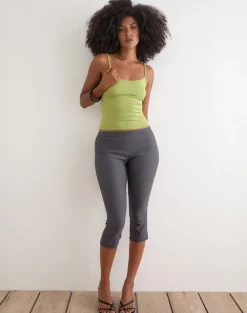 Asla Cropped Capri Trouser in Stretch Tailoring Charcoal