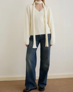 Dikara Jumper with Scarf in Knit Off White
