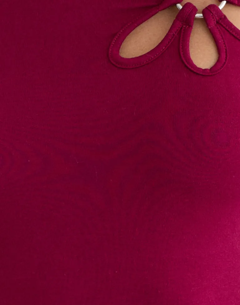 Donela Long Sleeve Top with Flower Ring in Burgundy