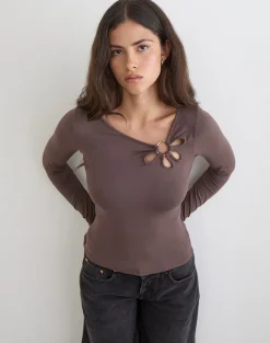 Donela Long Sleeve Top with Flower Ring in Coffee Quartz