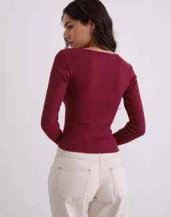 Dulcet Ribbed Plunge Long Sleeve Top in Burgundy