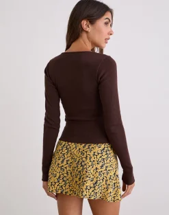 Dulcet Ribbed Plunge Top in Chocolate Brown