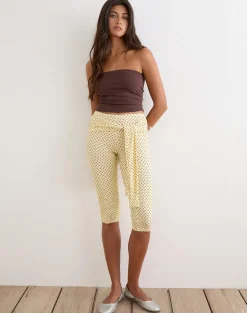 Effy Tie Side Capri in Butter Yellow with Micro Polka Dots