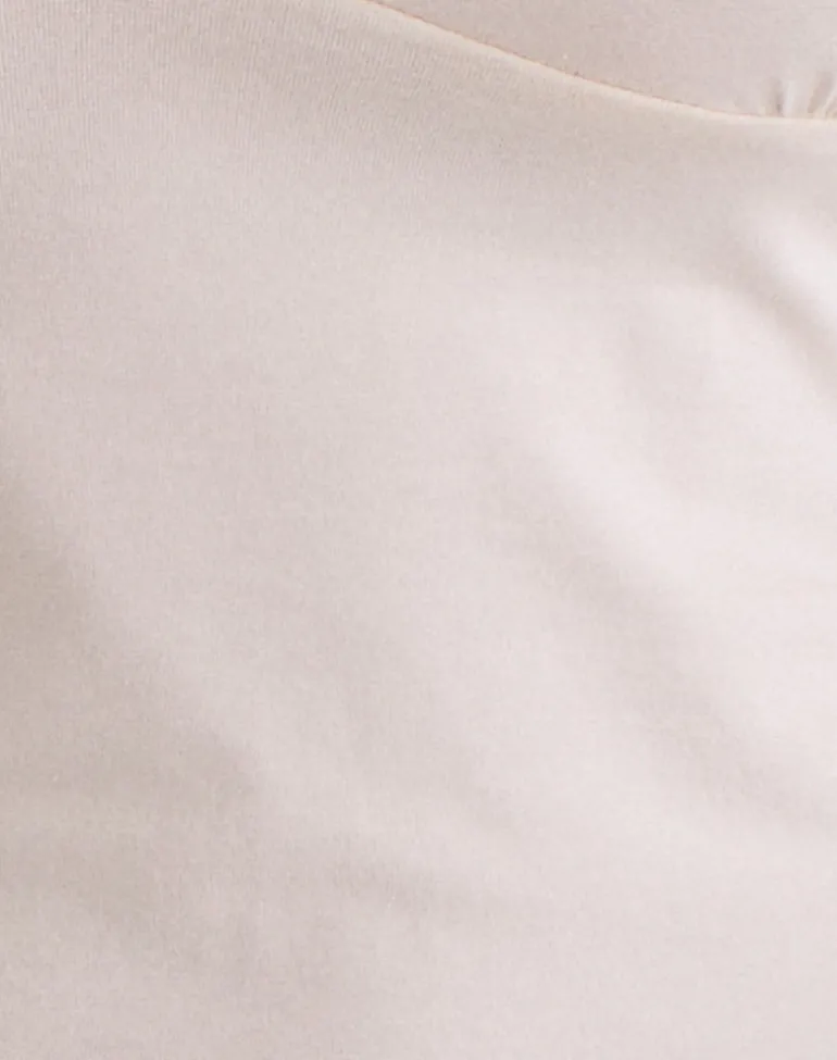 Emberly Plunge Top in Tofu
