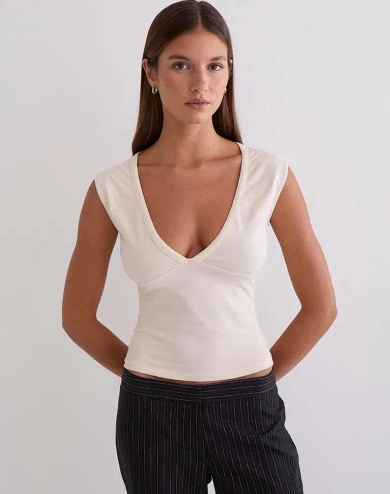 Emberly Plunge Top in Tofu