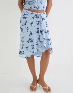 Esmeray Midi Skirt in Thin Leafy Blue