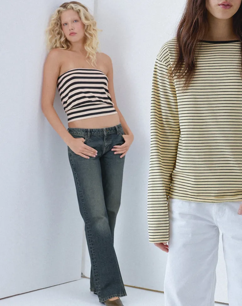 Extra Low Rise Flare Jeans in Dirty Green