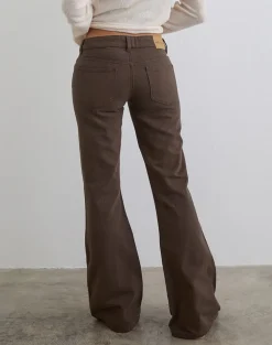 Extra Low Rise Flare Jeans in Dark Chocolate