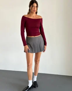 Gavya Bardot Long Sleeve Top in Burgundy