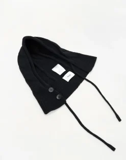 Hood Hat in Knit Black