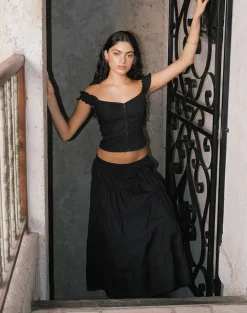 Izumi Tiered Midi Skirt in Poplin Black