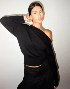 Jalira Asymmetric Cinch Jumper in Black
