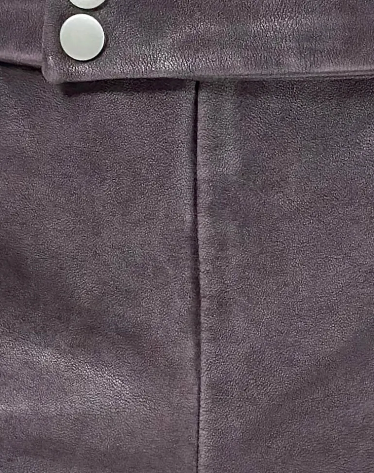 Jarli Hot Pants in Distressed PU Washed Plum