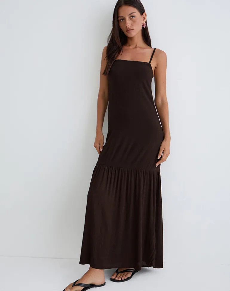 Jenesis Maxi Dress in Crinkle Bitter Chocolate