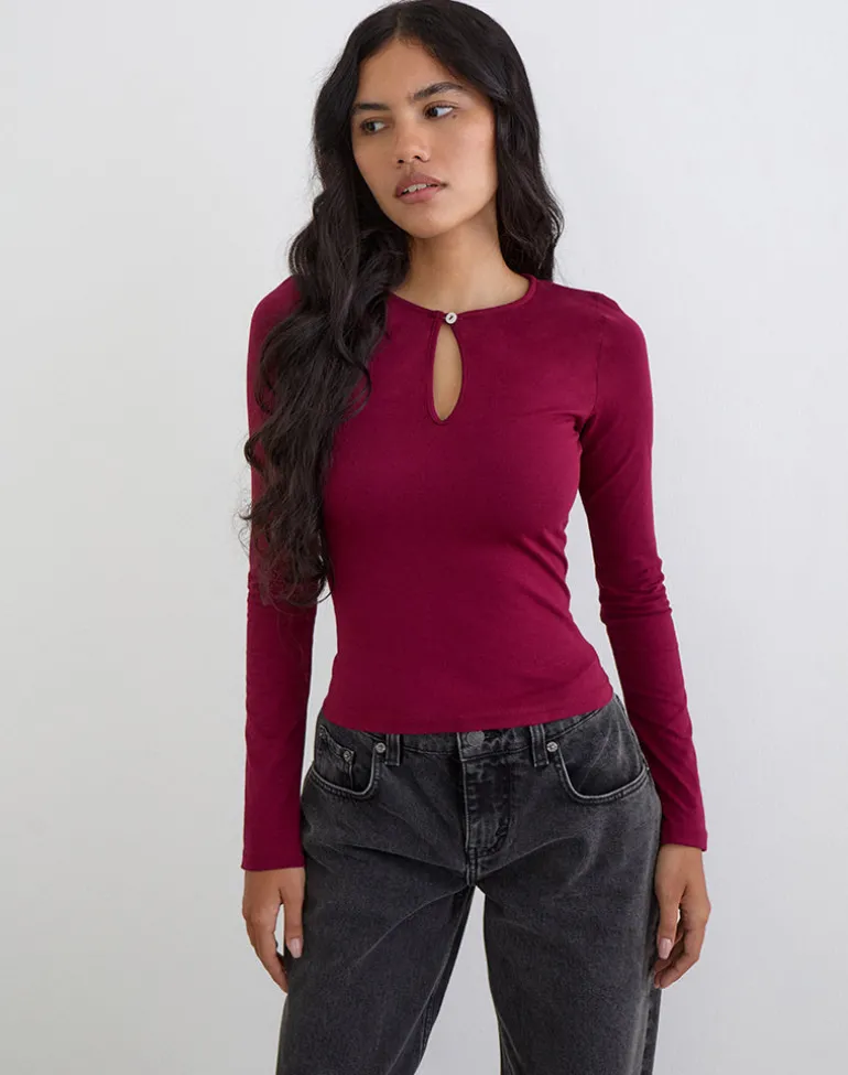 Jenji Long Sleeve Top with Pearl Button in Burgundy