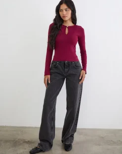 Jenji Long Sleeve Top with Pearl Button in Burgundy