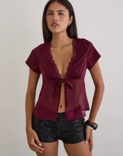 Kilu Top in Satin Chiffon Burgundy