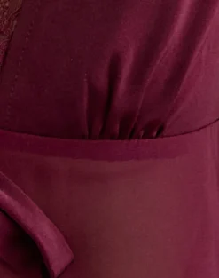 Kilu Top in Satin Chiffon Burgundy