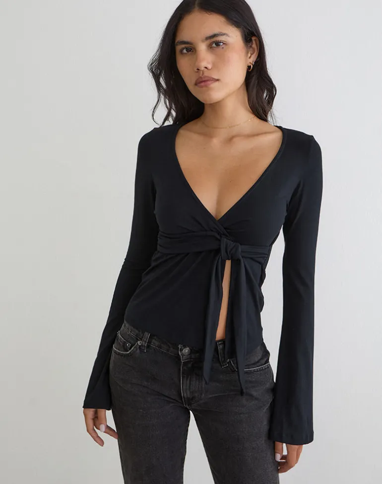 Lamae Wrap Top in Black