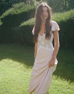 Lirenda Midi Dress in Satin Baby Pink