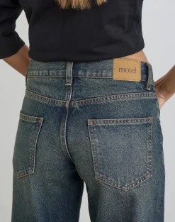 Low Rise Parallel Jeans in Dirty Green