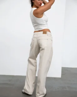 Low Rise Parallel Jeans in Off White