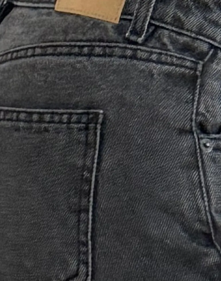 Low Rise Parallel Jeans in Washed Black Grey