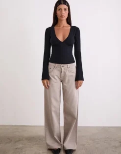Low Rise Roomy Jeans in Pebble