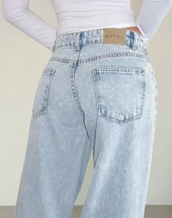 Low Rise Roomy Jeans in 80's Light Wash Blue
