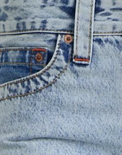 Low Rise Twisted Seam Jeans in 80's Blue Wash
