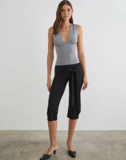 Lynod Plunge Top in Grey