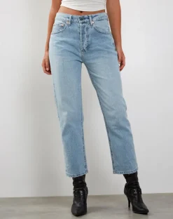 Mid Rise Straight Leg Cropped Jeans in Bleach Denim