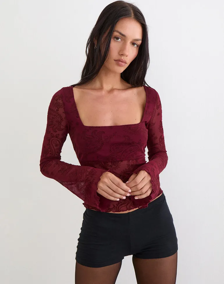 Nafre Top in Flock Compact Paisley Wine