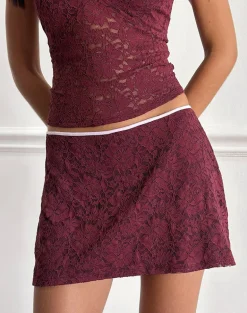 Nidya Mini Skirt in Lace Burgundy with Pink Binding