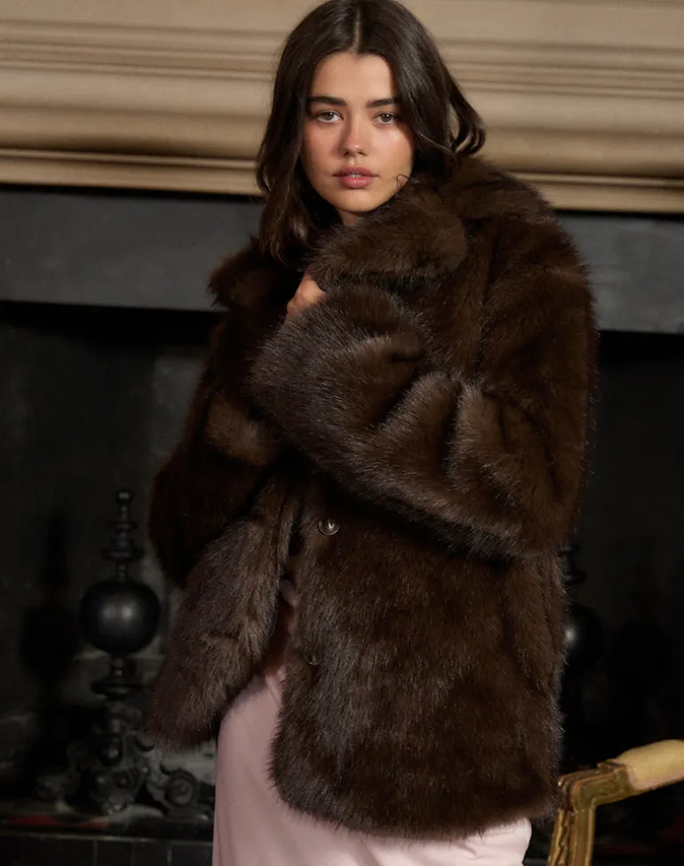 Pepita Jacket in Faux Fur Dark Brown