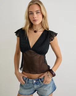 Pharita V Neck Top in Plisse Black