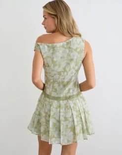 Qaireen Mini Dress in Pale Flower Green