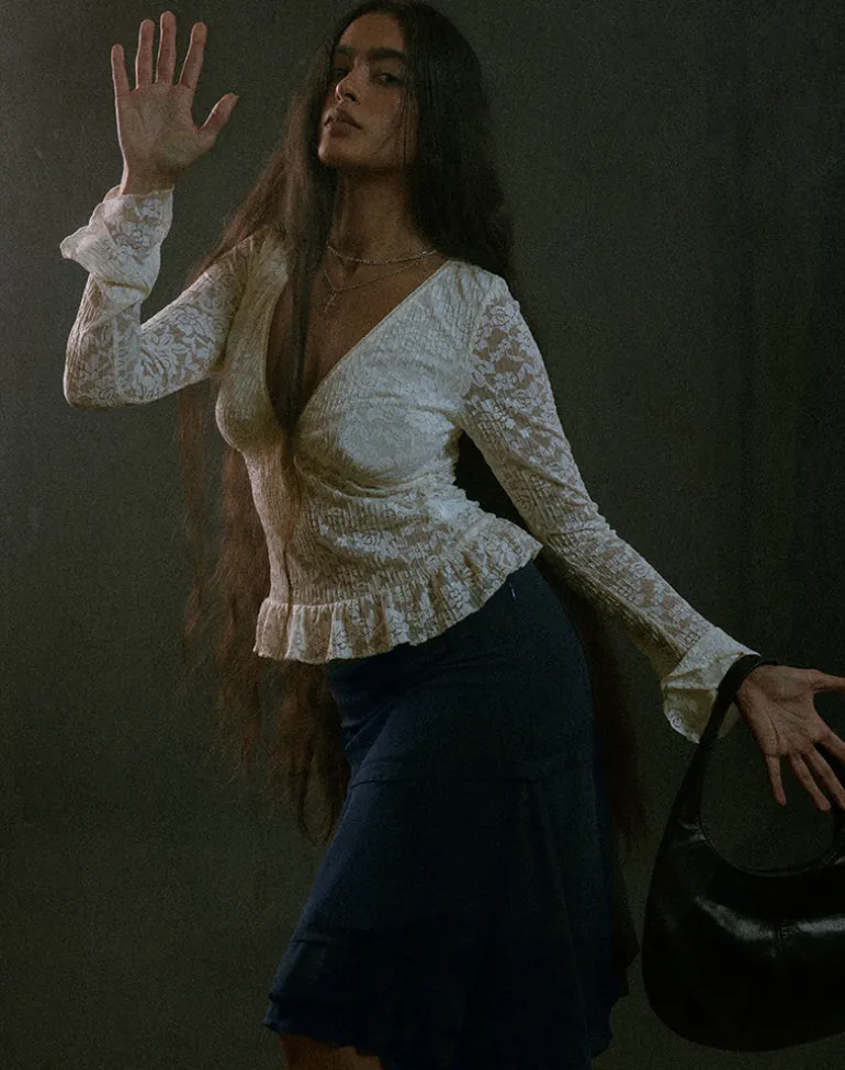 Roselle Keyhole Long Sleeve Top in Lace Ivory