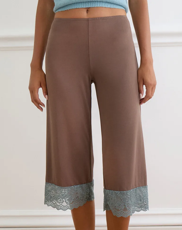Satomi Capri in Lace Trim Cupro Mink
