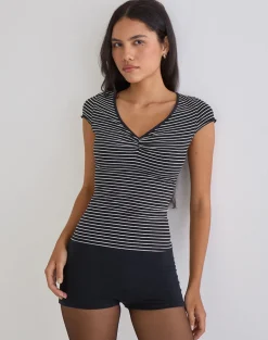 Seiren Top in Stripe Jersey Black and White