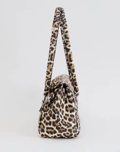 Shoulder Bag in Leopard Print