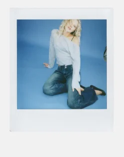 Suena Asymmetric Jumper in Grey