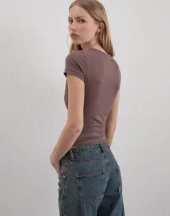 Sutin Tee in Nutmeg Floral Sequin