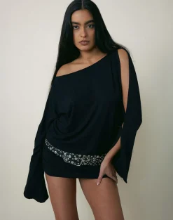 Sybe Cut Batwing Sleeve Mini Dress in Black