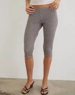 Tako Capri in Seersucker Gingham Brown