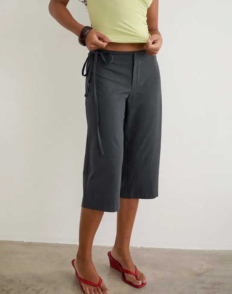 Vimira Capri in Tailoring Liquorice