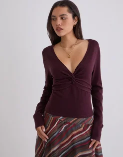 Yenari Long Sleeve Twist Top in Knit Plum